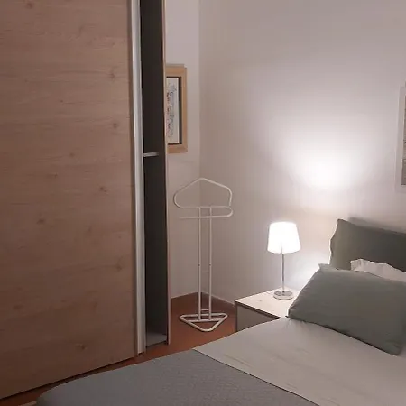 L'angolo Di Vicolo San Carlo Apartment Palermo